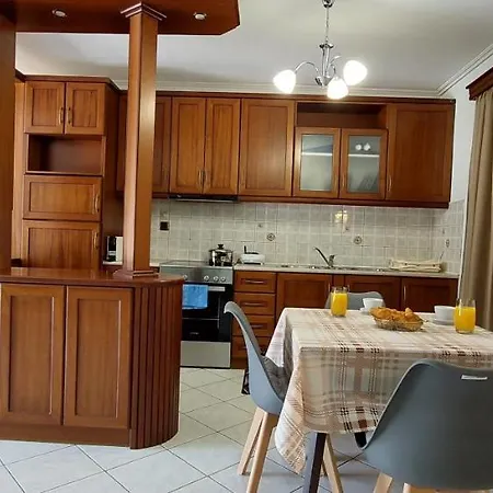 Piccolo Apartment Tsoukaladhes